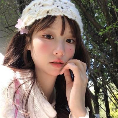 爱尼斯·格林的故事